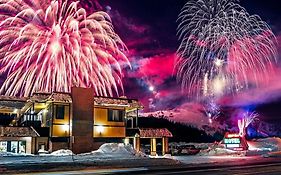 Rabbit Ears Motel Steamboat Springs Colorado